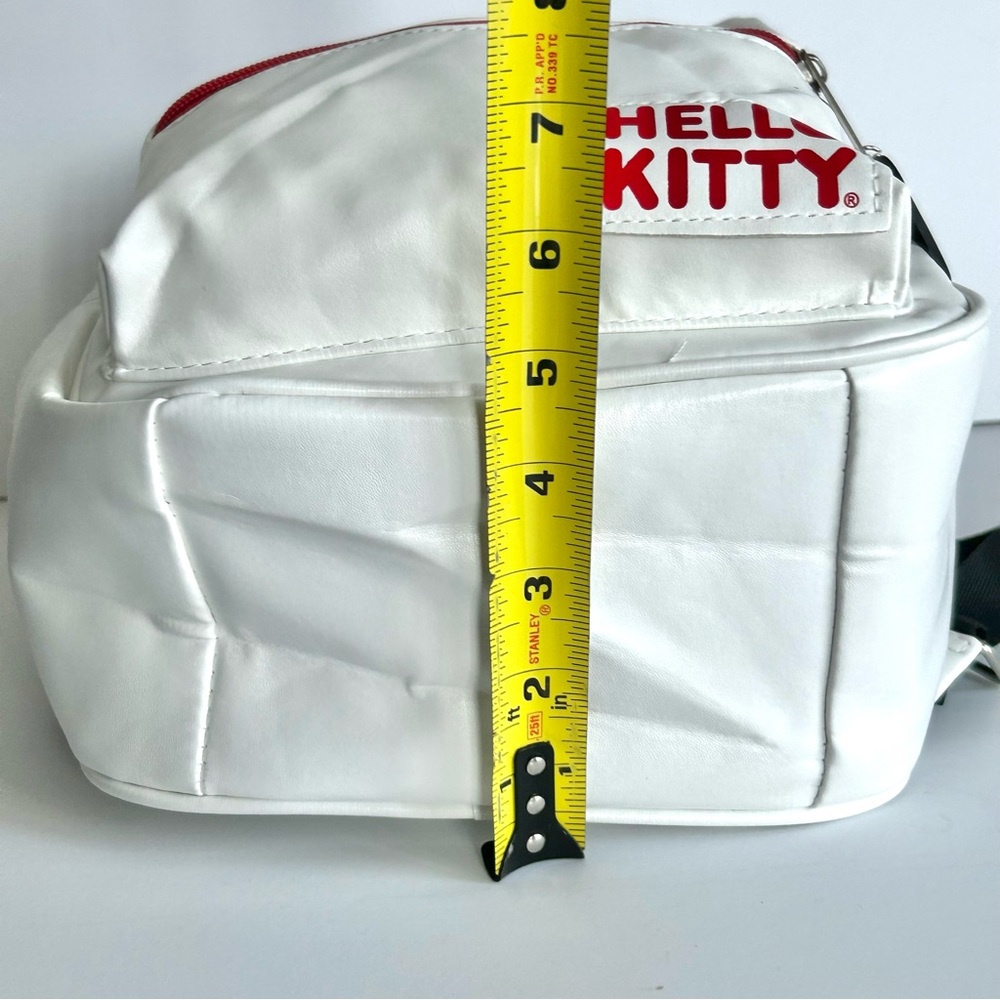 ❤️(HK317) Hello Kitty Adorable 6-Piece Backpack Bundle! - Picture 6 of 13